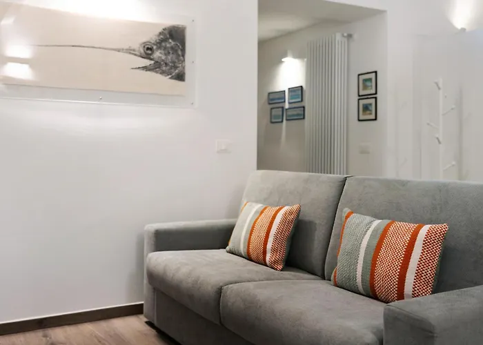 Cinema Boutique Sestri * Σέστρι Λεβάντε